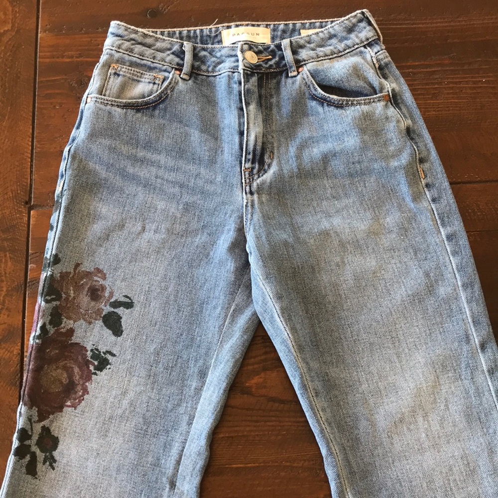 PacSun Mom Jeans Size 23